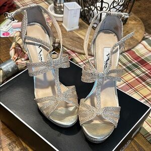 Nina  Glittery Gold Women's Heels